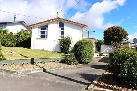 Photo of property in 32 Stuart Street, Holmes Hill, Oamaru, 9401