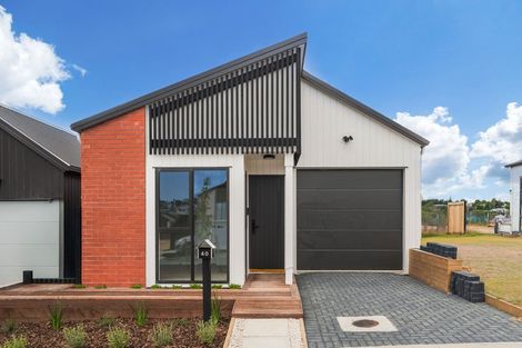 Photo of property in 40 Paretao Street, Massey, 0614