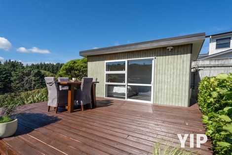 Photo of property in 59 Te Puia Drive, Aotea, Porirua, 5024