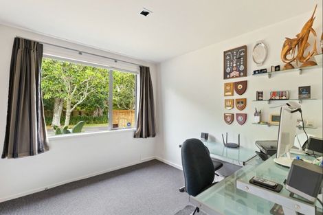 Photo of property in 58d Gilbert Street, New Plymouth, 4310