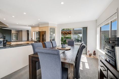 Photo of property in 7 Omana Avenue, Shelly Beach, Helensville, 0874