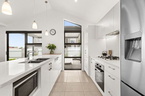 Photo of property in 5 Winston Lane, Ahuriri, Napier, 4110