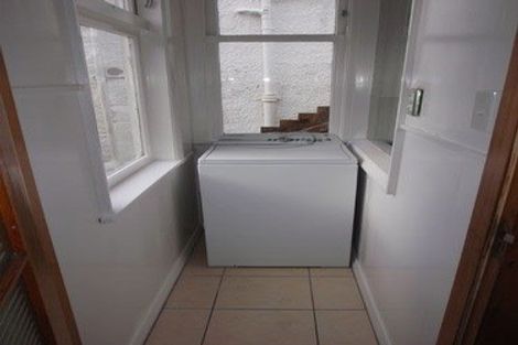 Photo of property in 61 Thompson Street, Mount Cook, Wellington, 6011