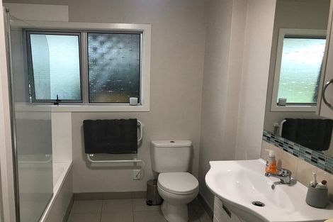 Photo of property in 127a Manuka Road, Bayview, Auckland, 0629