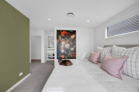 Photo of property in 12a Kauri Street, Merrilands, New Plymouth, 4312