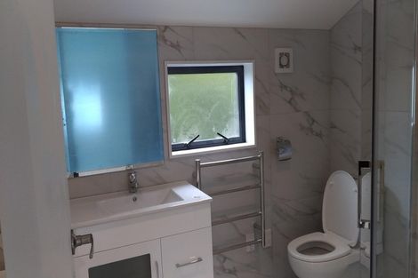 Photo of property in 1554a Great North Road, Waterview, Auckland, 1026