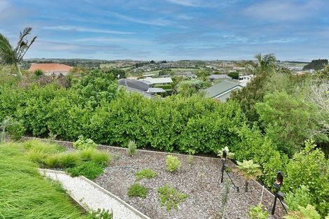 Photo of property in 1211 Whangaparaoa Road, Gulf Harbour, Whangaparaoa, 0930