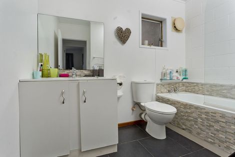 Photo of property in 116 Stredwick Drive, Torbay, Auckland, 0630