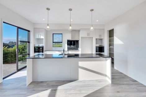 Photo of property in 24 Dame Nganeko Drive, Glenbrook, 2681