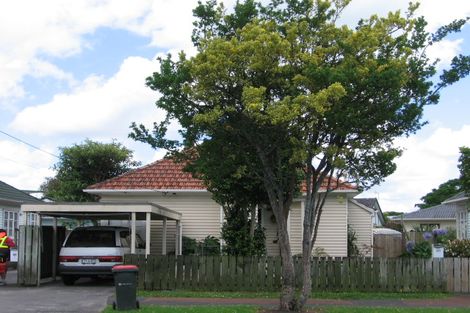 Photo of property in 41 Victor Street, Avondale, Auckland, 1026