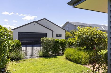 Photo of property in 25 Chateau Crescent, Rangatira Park, Taupo, 3330