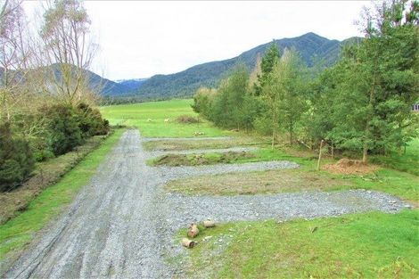 Photo of property in 88 Bell Hill Road, Inchbonnie, Kumara, 7875