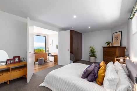 Photo of property in 155 Moncks Spur Road, Mount Pleasant, Christchurch, 8081