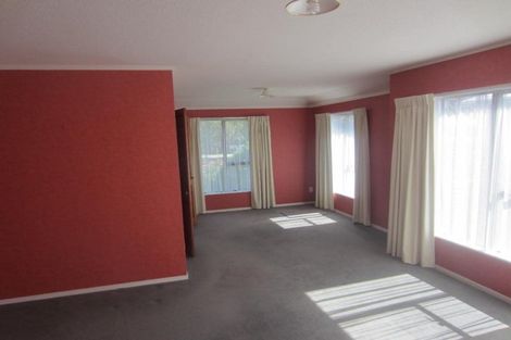 Photo of property in 9a Mclellan Street, Tawa, Wellington, 5028