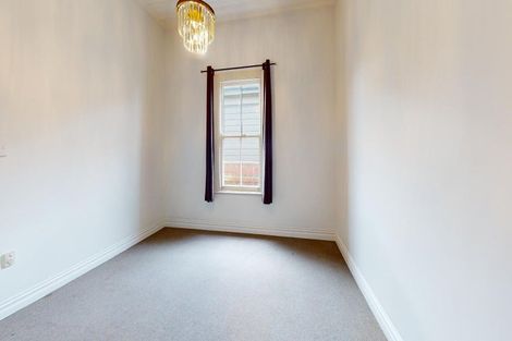 Photo of property in 37 Waldegrave Street, Palmerston North, 4410