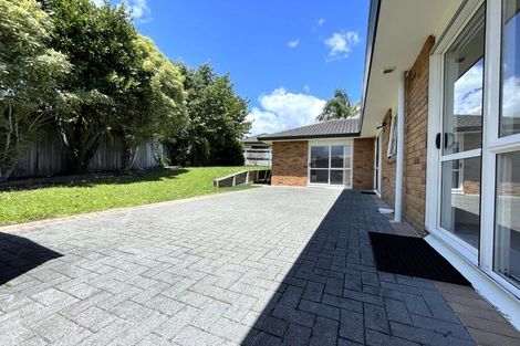 Photo of property in 7 Mullagh Place, East Tamaki Heights, Auckland, 2016