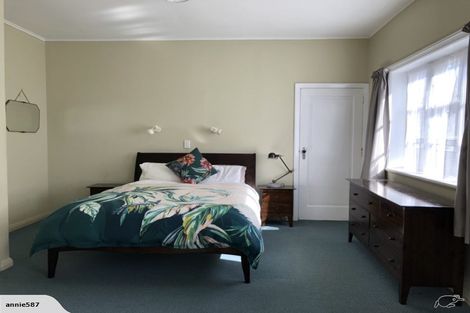 Photo of property in 42 Hinau Street, Woburn, Lower Hutt, 5011