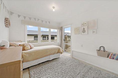 Photo of property in 39 Toru Street, Te Atatu Peninsula, Auckland, 0610