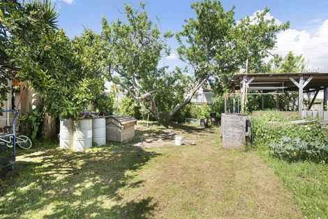 Photo of property in 14 Fisher Crescent, Otara, Auckland, 2023