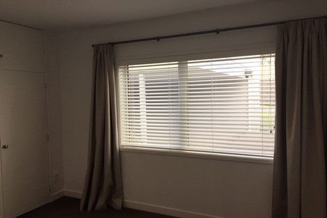 Photo of property in 1/281 Beach Road, Campbells Bay, Auckland, 0630