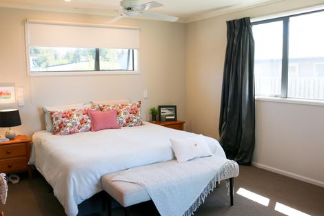 Photo of property in 27 Rhoboro Road, Twizel, 7901