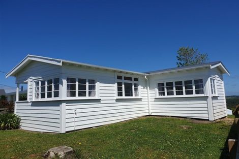 Photo of property in 100 Hurndall Street East, Maungaturoto, 0520