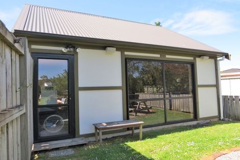 Photo of property in 96b Kent Street, Carterton, 5713