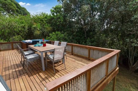 Photo of property in 156 Oaktree Avenue, Browns Bay, Auckland, 0630