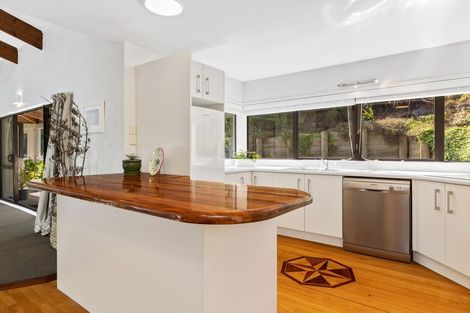 Photo of property in 21 Homewood Place, Chatswood, Auckland, 0626