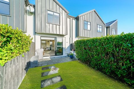 Photo of property in 17 Alliance Lane, Papakura, 2110