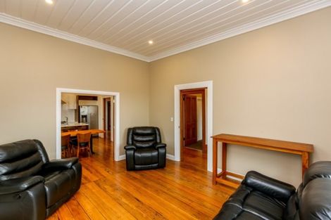Photo of property in 157 Saint Aubyn Street, New Plymouth, 4310