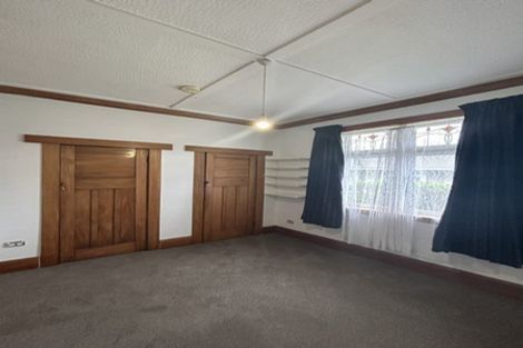 Photo of property in 15 Rolleston Street, Mount Cook, Wellington, 6021