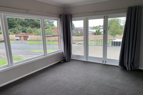 Photo of property in 35 Hinton Avenue, Forest Lake, Hamilton, 3200