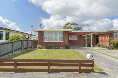 Photo of property in 48a Herbert Avenue, Cloverlea, Palmerston North, 4412