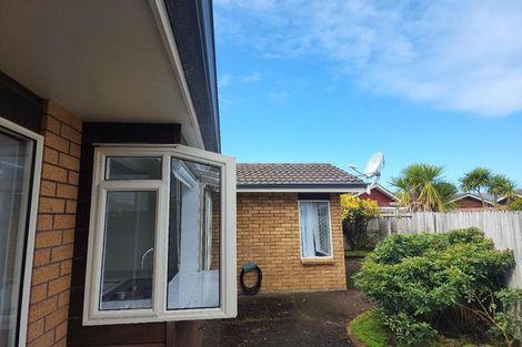 Photo of property in 5/57 Weiti Road, Orewa, 0931