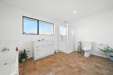 Photo of property in 37 Courage Road, Amberley, 7410