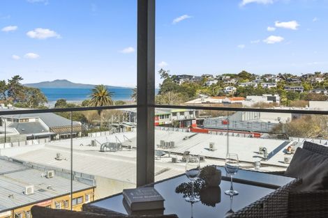Photo of property in The Victor, 411/4 Bute Road, Browns Bay, Auckland, 0630