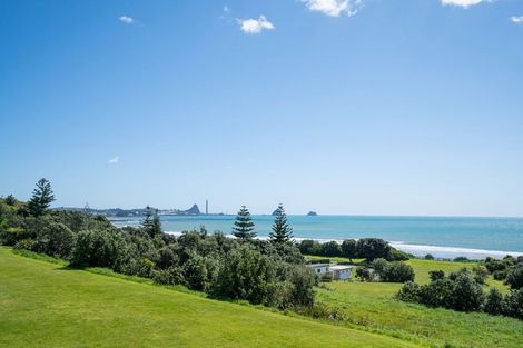 Photo of property in 2/5 Richmond Street, Fitzroy, New Plymouth, 4312