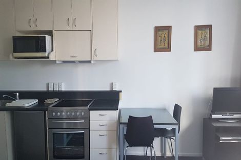 Photo of property in Terrace Garden Apartments, 2h/120 The Terrace, Wellington Central, Wellington, 6011