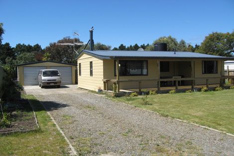 Photo of property in 14 Holton Road, Amberley, 7481