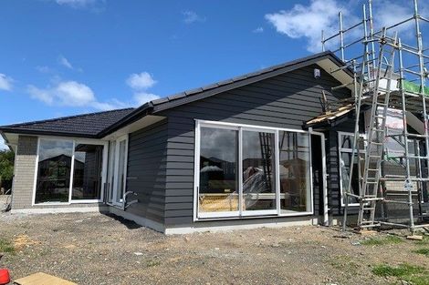Photo of property in 8 Orawahi Road, Glenbrook, Waiuku, 2681