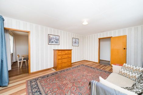 Photo of property in 64 Highbury Avenue, Highbury, Palmerston North, 4412