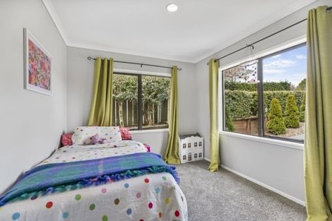 Photo of property in 51 Honeysuckle Lane, Ohauiti, Tauranga, 3112