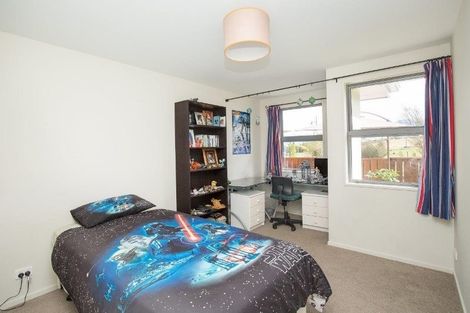 Photo of property in 10 Makomako Road, Wanaka, 9305