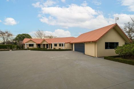 Photo of property in 55 Regent's Park Drive, Casebrook, Christchurch, 8051
