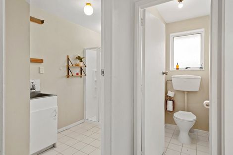 Photo of property in 3/9a Avonhead Road, Avonhead, Christchurch, 8042