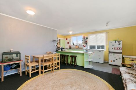 Photo of property in 69 Godley Street, Waiwhetu, Lower Hutt, 5010