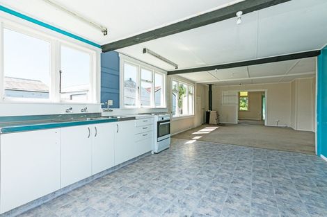 Photo of property in 7 Franklin Street, Porangahau, 4291