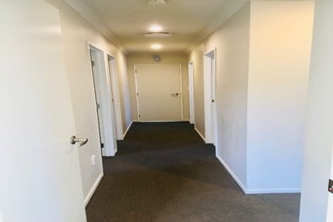 Photo of property in 102a Pah Road, Papatoetoe, Auckland, 2025