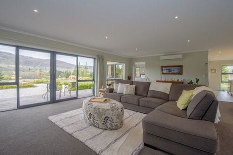 Photo of property in 13 Panners Cove Lane, Cromwell, 9384